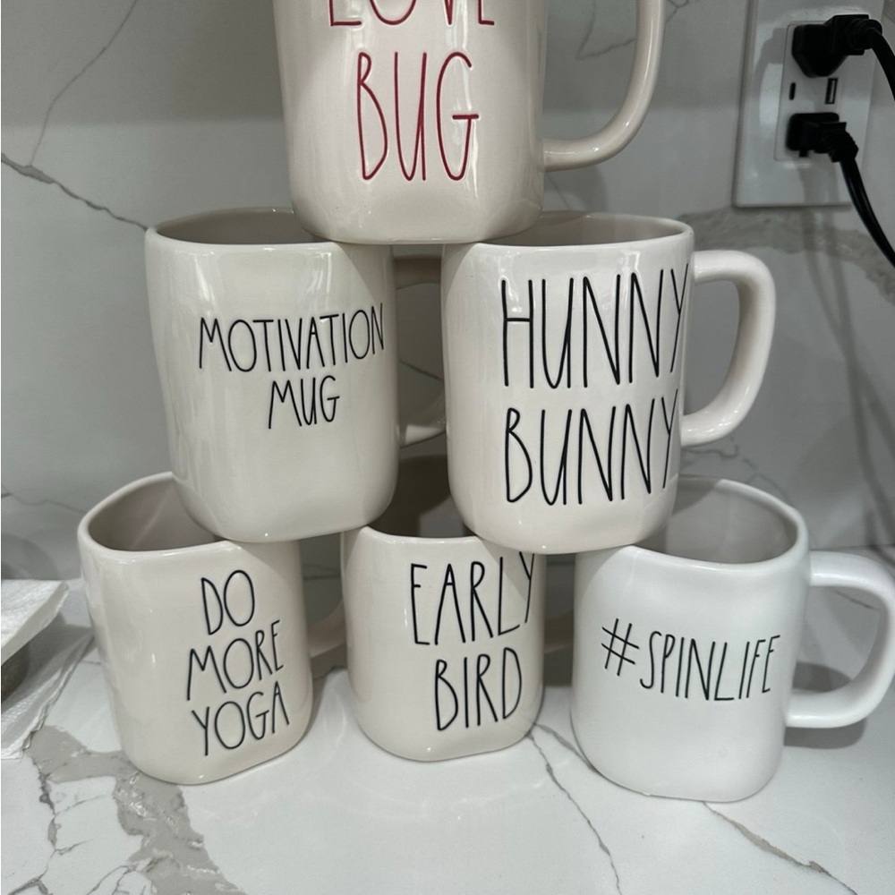 Lot of 6 of Rae Dunn coffee mugs